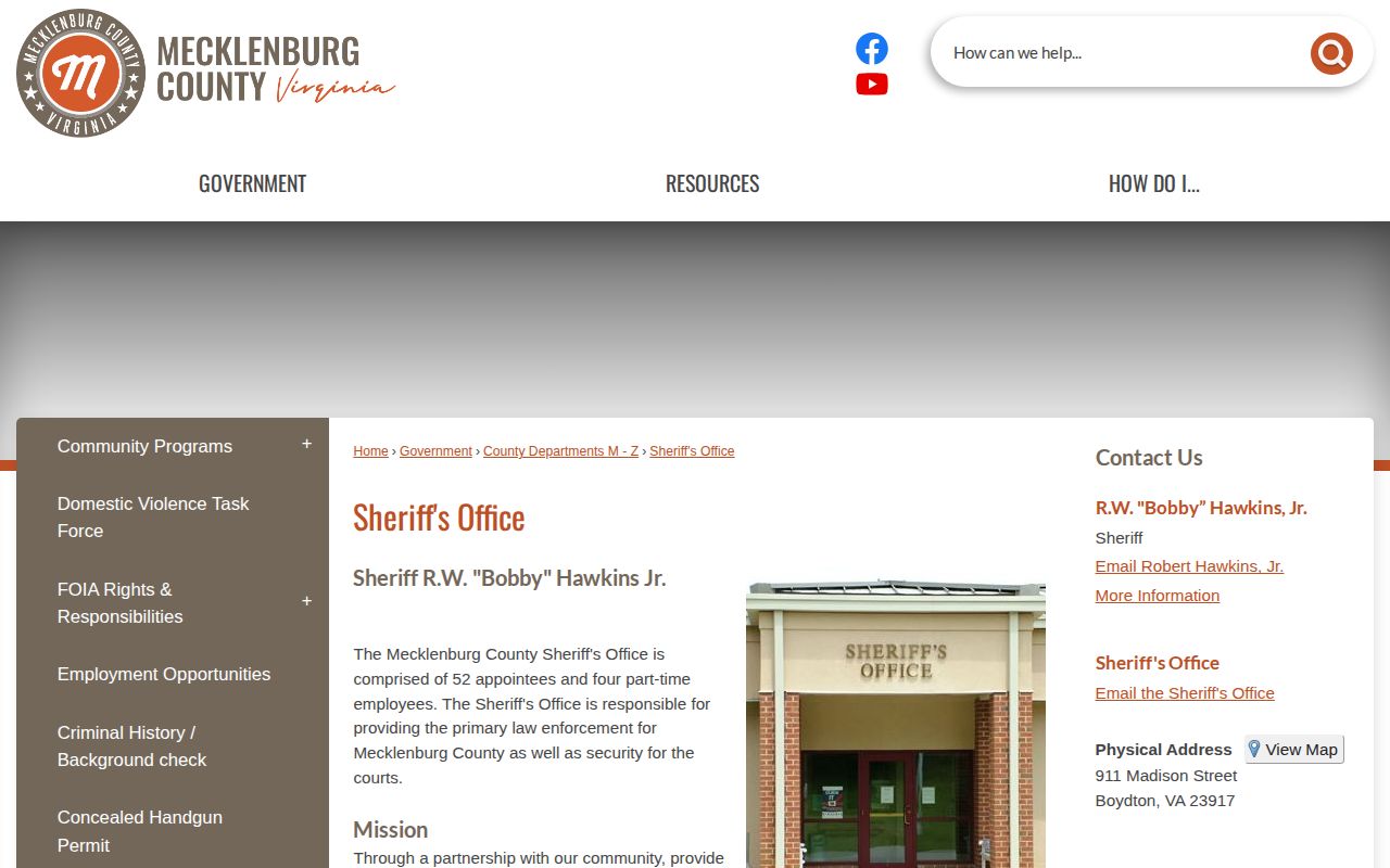 Mecklenburg County Sheriff’s Office webpage showing agency contact and Crime Solvers information